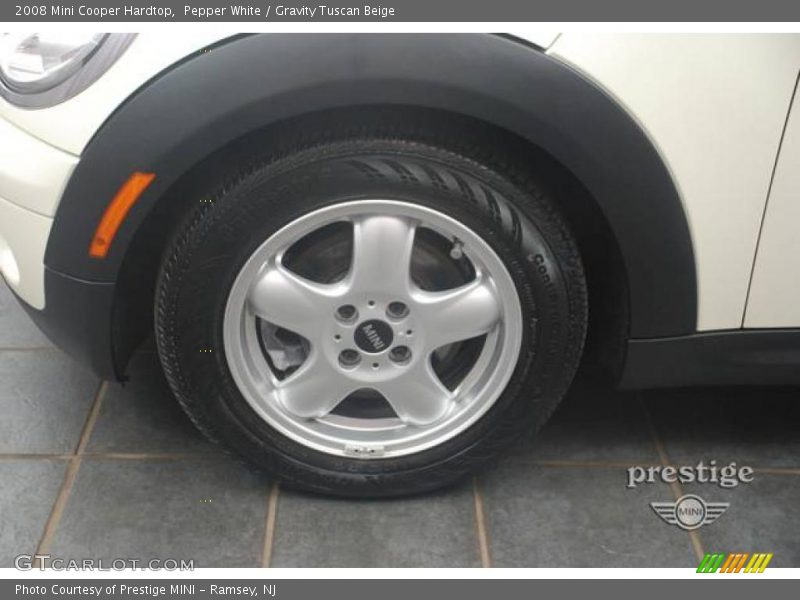 Pepper White / Gravity Tuscan Beige 2008 Mini Cooper Hardtop