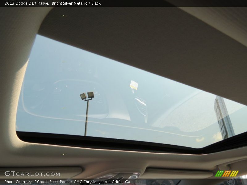 Bright Silver Metallic / Black 2013 Dodge Dart Rallye