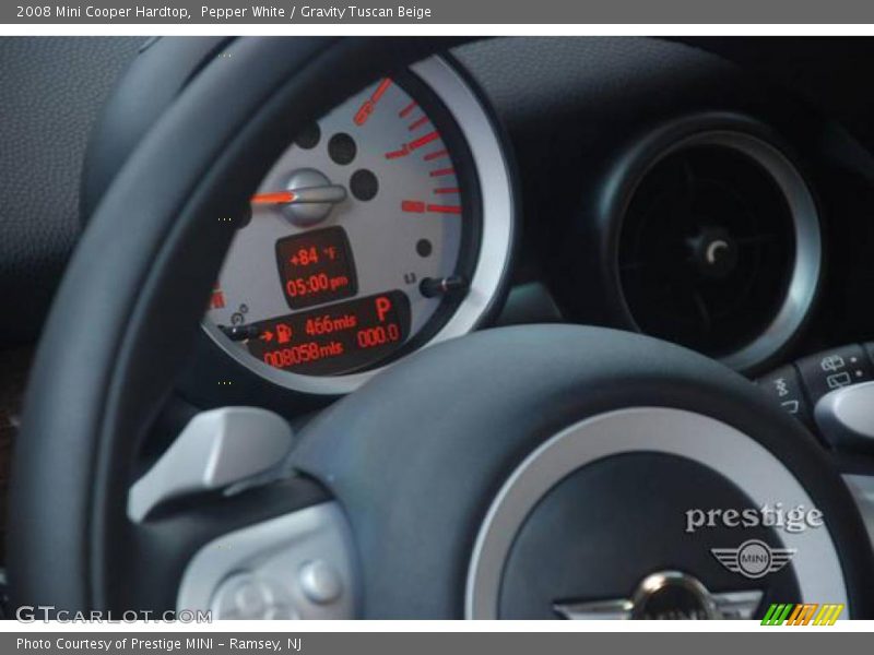 Pepper White / Gravity Tuscan Beige 2008 Mini Cooper Hardtop