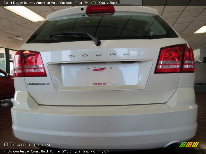 Pearl White Tri-Coat / Black 2014 Dodge Journey Amercian Value Package