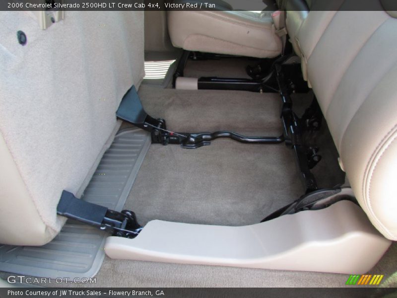 Victory Red / Tan 2006 Chevrolet Silverado 2500HD LT Crew Cab 4x4