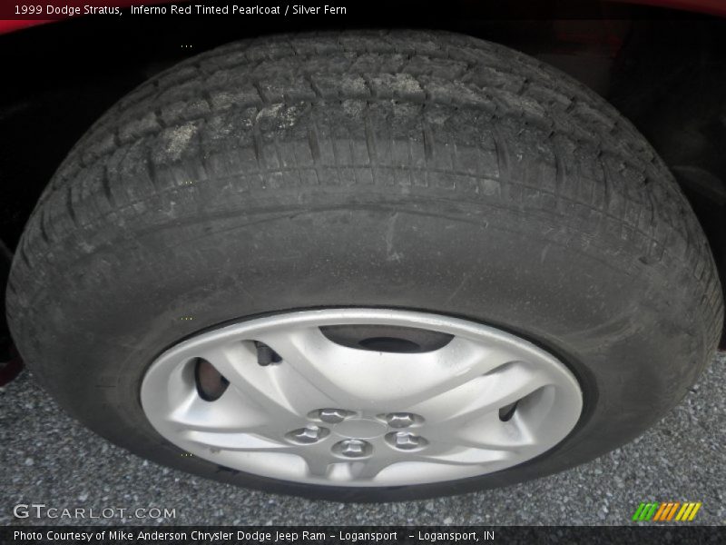 Inferno Red Tinted Pearlcoat / Silver Fern 1999 Dodge Stratus