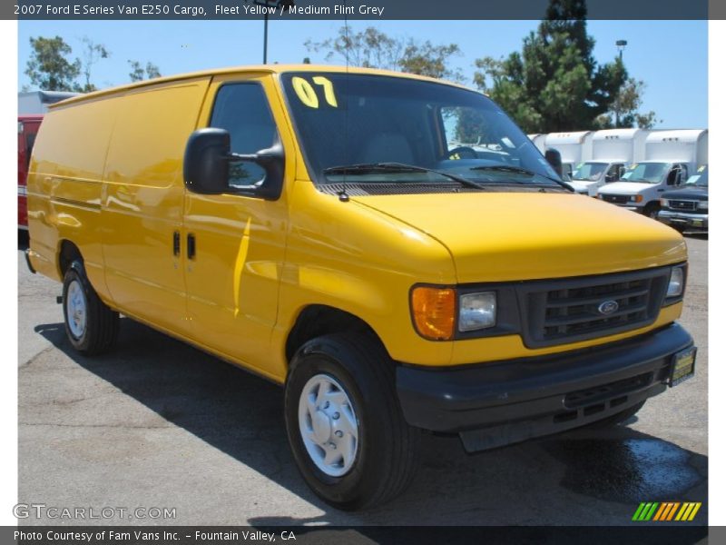 Fleet Yellow / Medium Flint Grey 2007 Ford E Series Van E250 Cargo