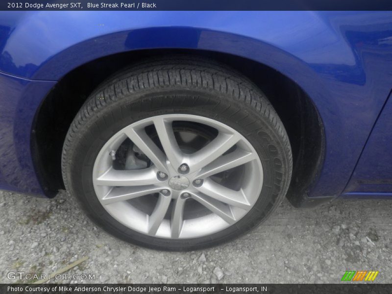 Blue Streak Pearl / Black 2012 Dodge Avenger SXT