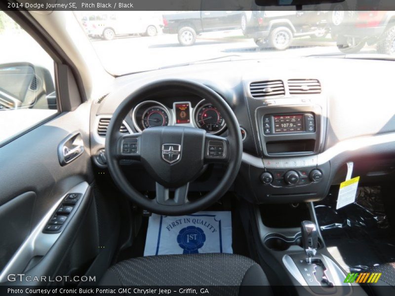 Pitch Black / Black 2014 Dodge Journey SE