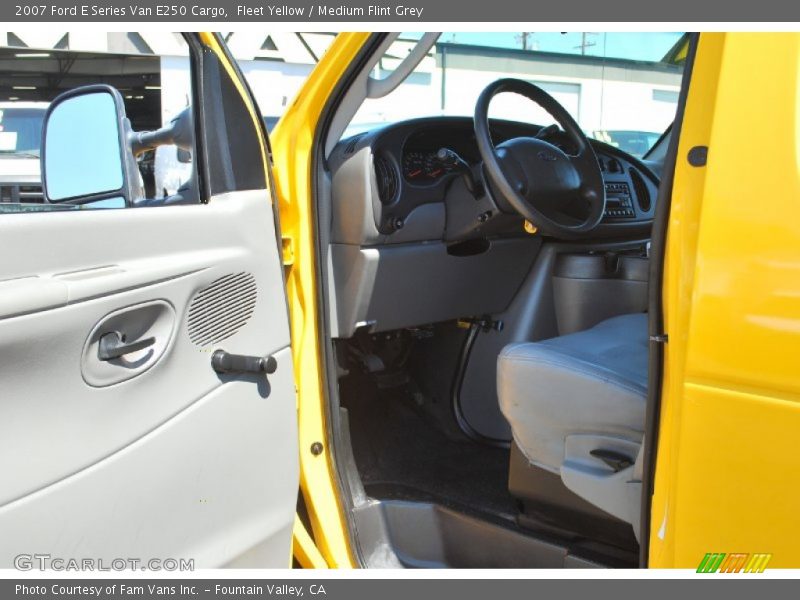 Fleet Yellow / Medium Flint Grey 2007 Ford E Series Van E250 Cargo