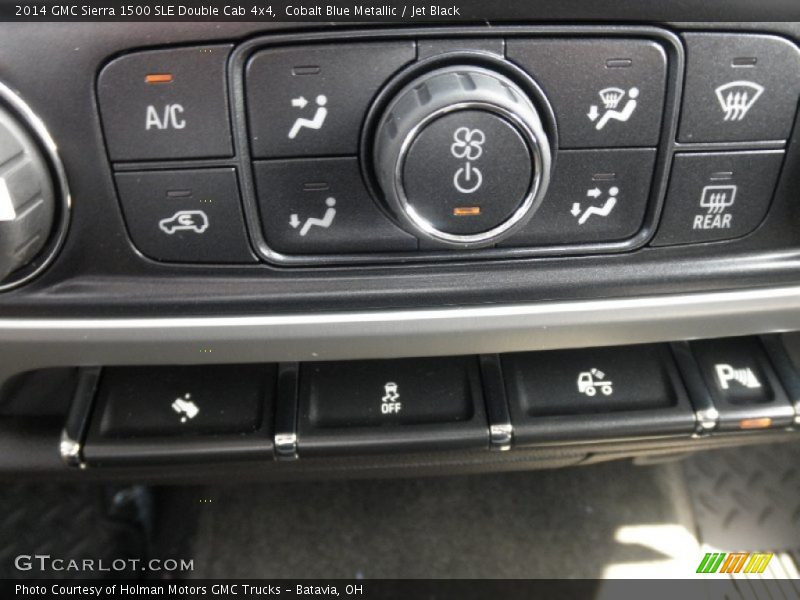 Controls of 2014 Sierra 1500 SLE Double Cab 4x4