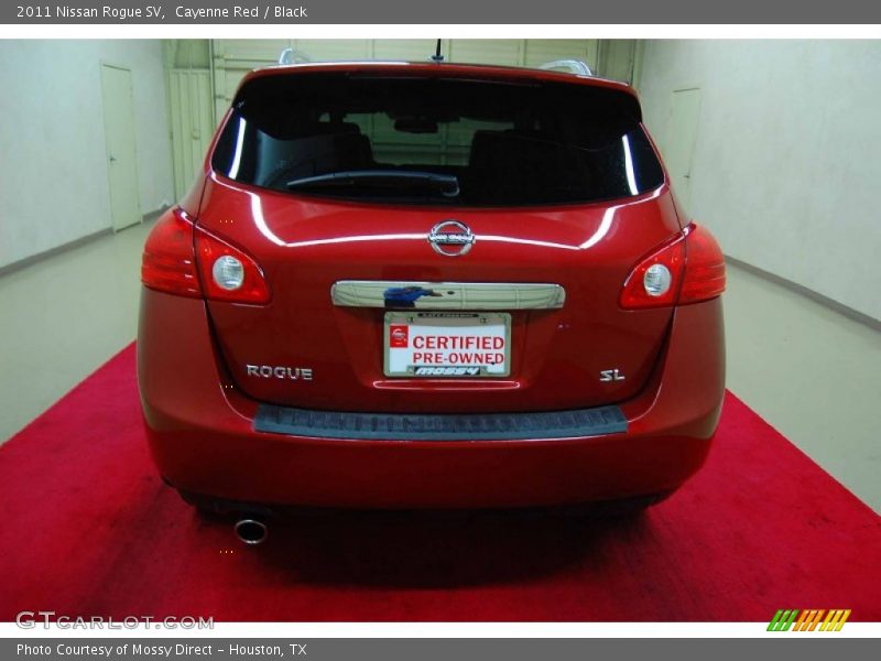 Cayenne Red / Black 2011 Nissan Rogue SV