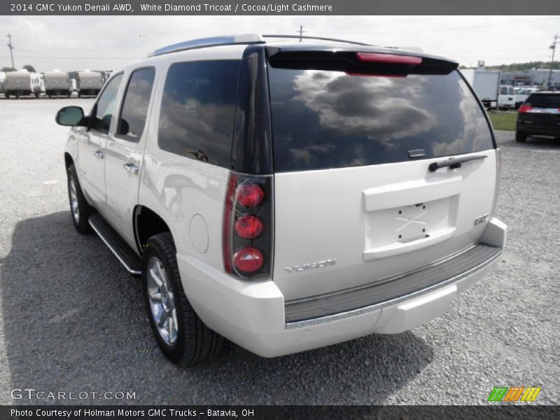 White Diamond Tricoat / Cocoa/Light Cashmere 2014 GMC Yukon Denali AWD