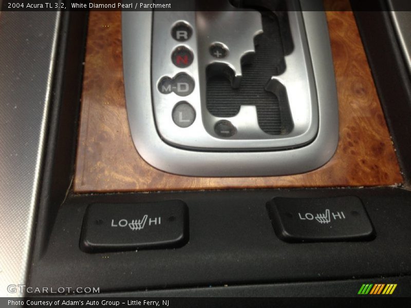 White Diamond Pearl / Parchment 2004 Acura TL 3.2