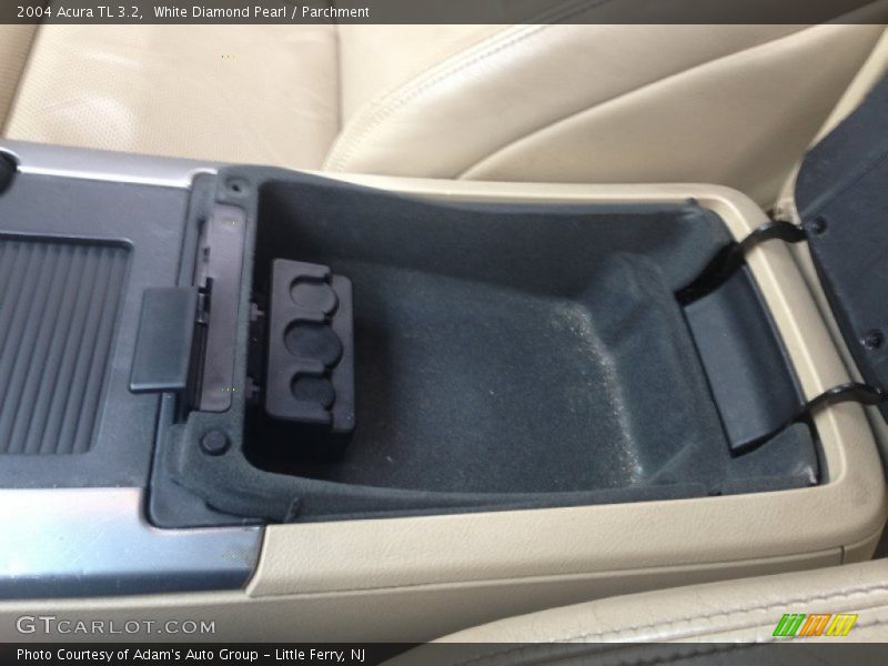 White Diamond Pearl / Parchment 2004 Acura TL 3.2