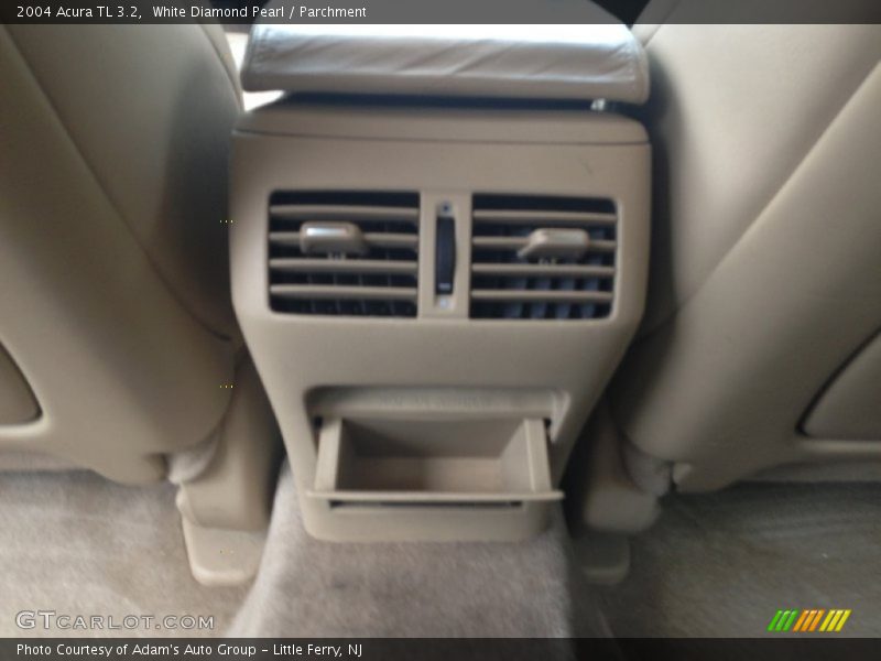 White Diamond Pearl / Parchment 2004 Acura TL 3.2