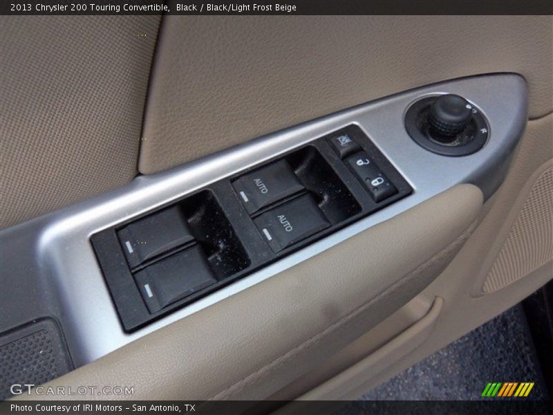 Black / Black/Light Frost Beige 2013 Chrysler 200 Touring Convertible