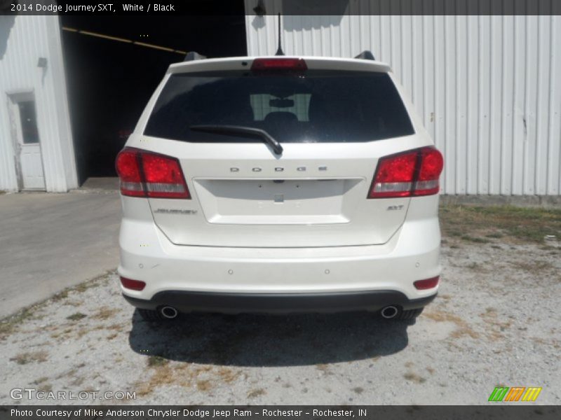 White / Black 2014 Dodge Journey SXT