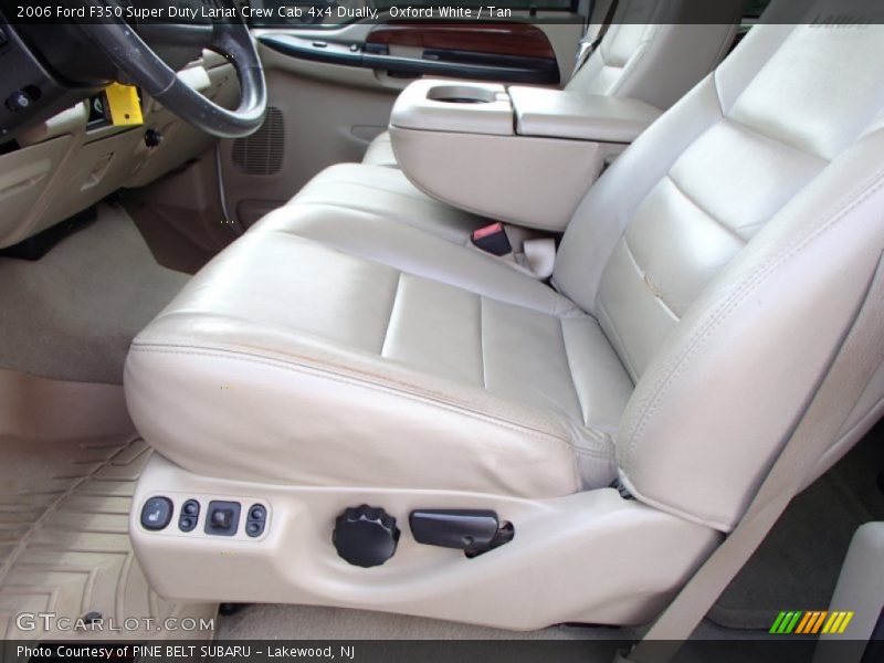 Oxford White / Tan 2006 Ford F350 Super Duty Lariat Crew Cab 4x4 Dually