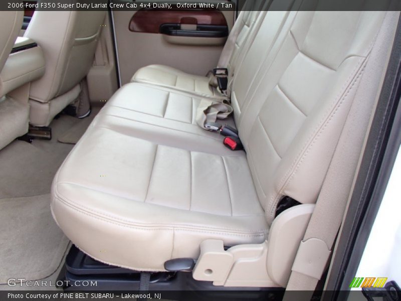 Oxford White / Tan 2006 Ford F350 Super Duty Lariat Crew Cab 4x4 Dually