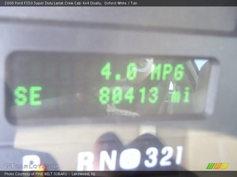 Oxford White / Tan 2006 Ford F350 Super Duty Lariat Crew Cab 4x4 Dually