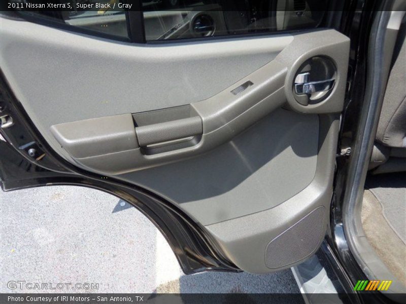 Super Black / Gray 2011 Nissan Xterra S