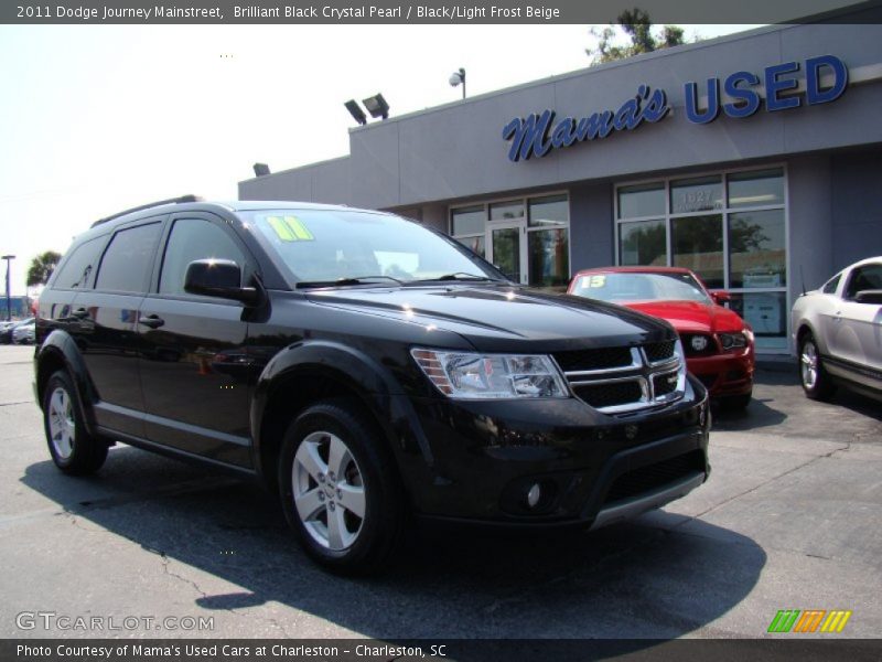 Brilliant Black Crystal Pearl / Black/Light Frost Beige 2011 Dodge Journey Mainstreet