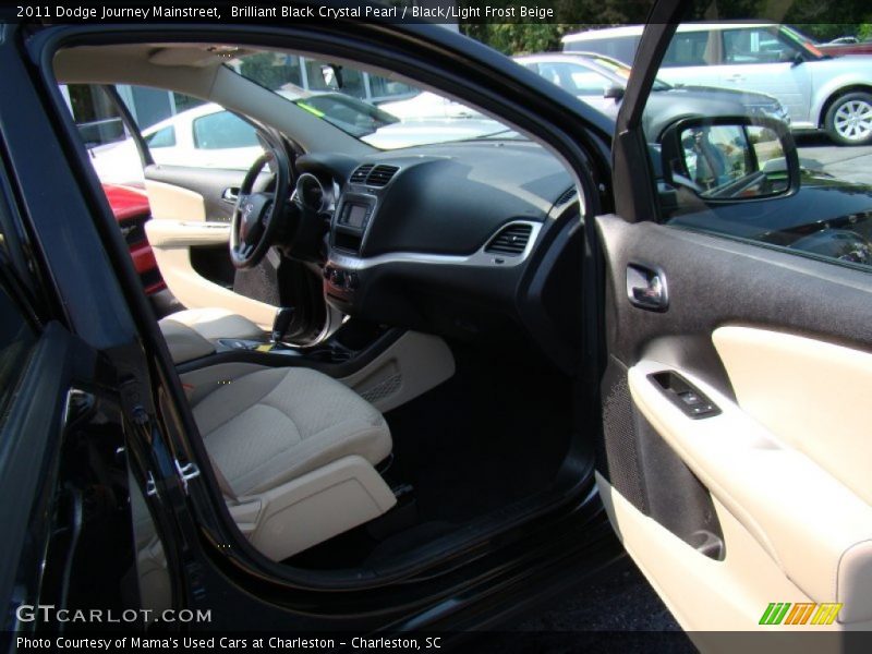 Brilliant Black Crystal Pearl / Black/Light Frost Beige 2011 Dodge Journey Mainstreet