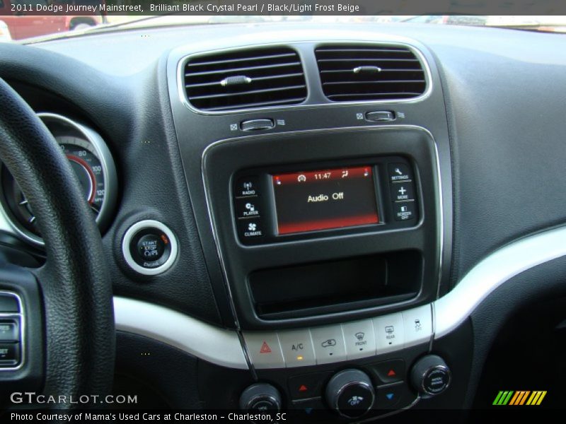 Brilliant Black Crystal Pearl / Black/Light Frost Beige 2011 Dodge Journey Mainstreet