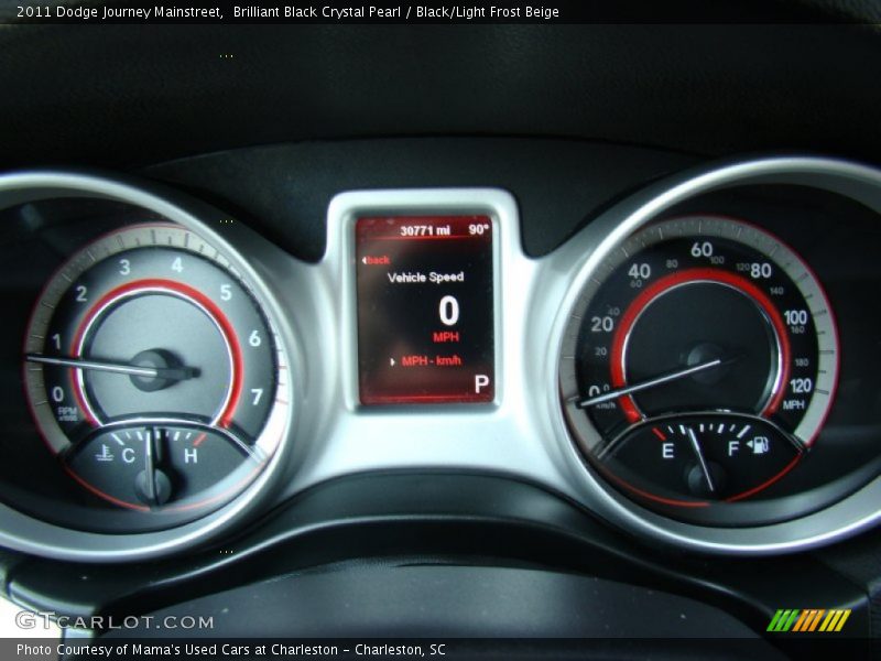 Brilliant Black Crystal Pearl / Black/Light Frost Beige 2011 Dodge Journey Mainstreet