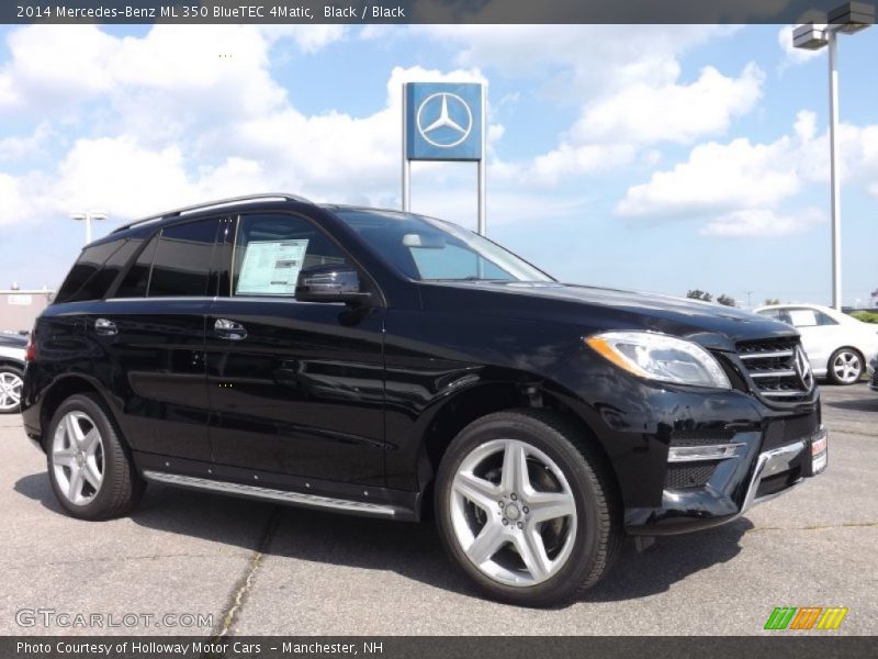 Front 3/4 View of 2014 ML 350 BlueTEC 4Matic