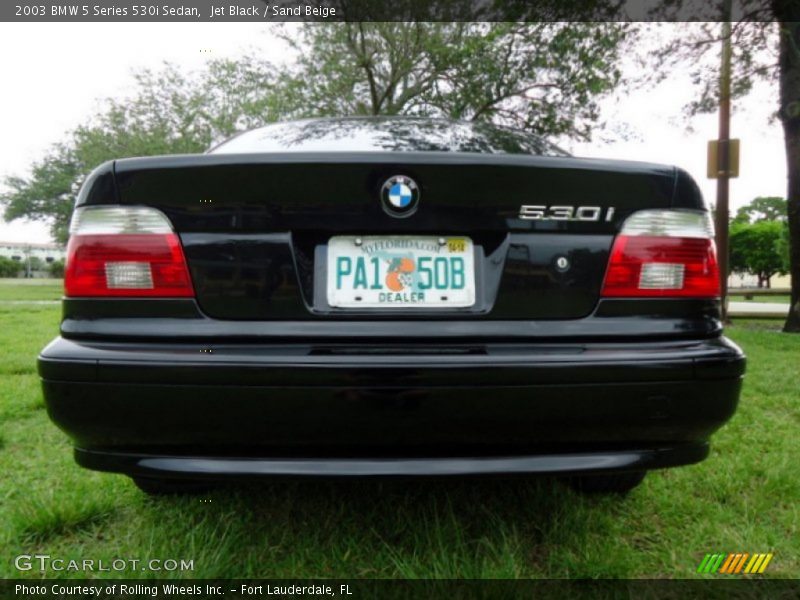 Jet Black / Sand Beige 2003 BMW 5 Series 530i Sedan