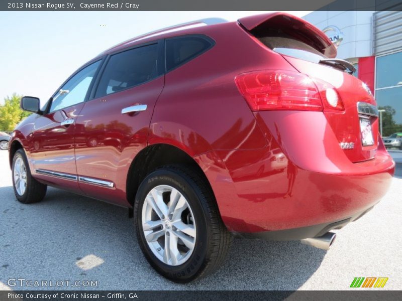 Cayenne Red / Gray 2013 Nissan Rogue SV