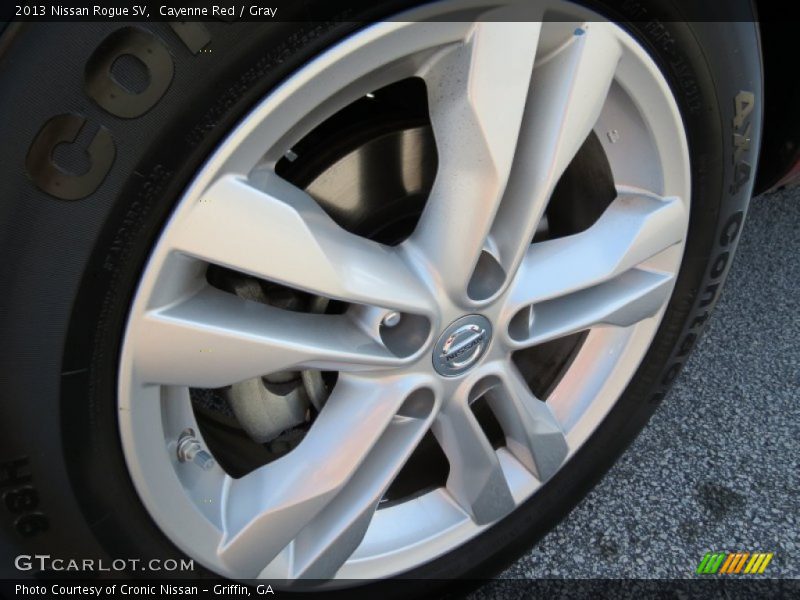 Cayenne Red / Gray 2013 Nissan Rogue SV