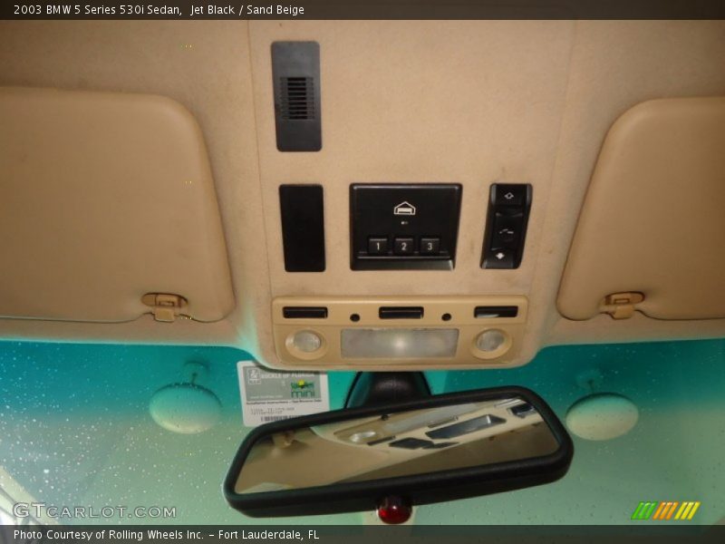 Jet Black / Sand Beige 2003 BMW 5 Series 530i Sedan