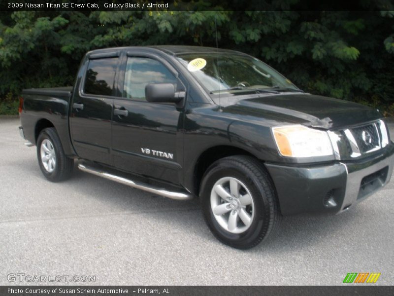 Galaxy Black / Almond 2009 Nissan Titan SE Crew Cab