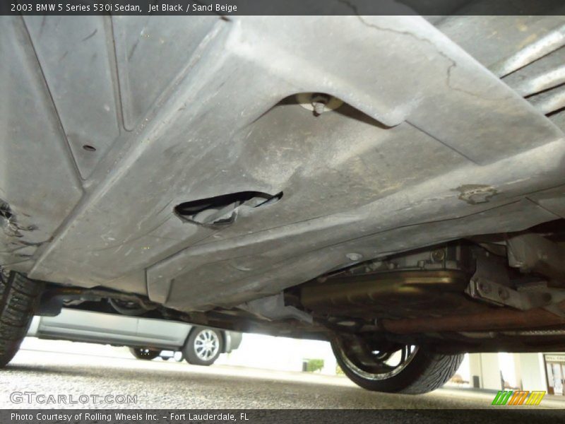 Jet Black / Sand Beige 2003 BMW 5 Series 530i Sedan