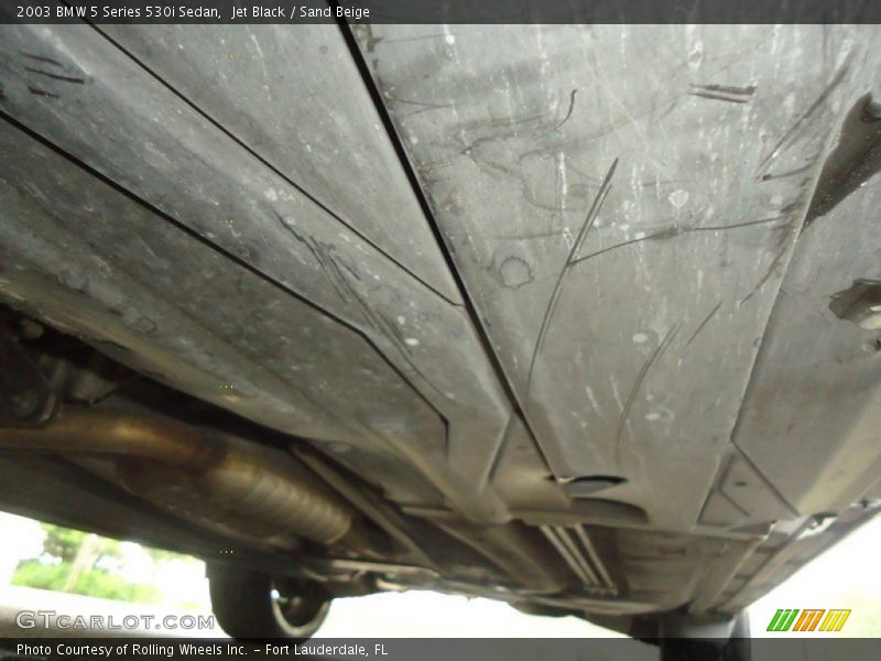Jet Black / Sand Beige 2003 BMW 5 Series 530i Sedan