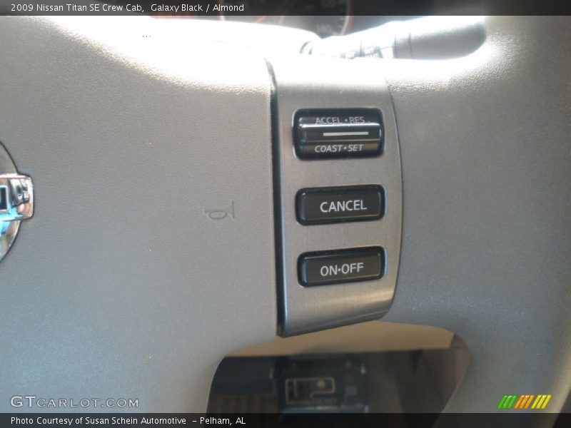 Galaxy Black / Almond 2009 Nissan Titan SE Crew Cab