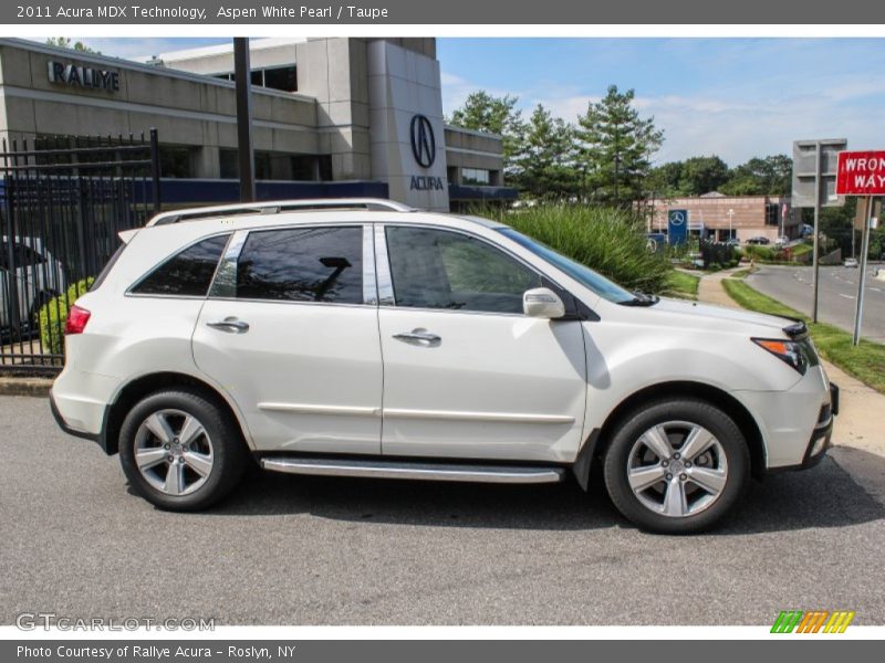 Aspen White Pearl / Taupe 2011 Acura MDX Technology