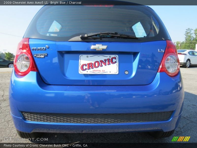 Bright Blue / Charcoal 2009 Chevrolet Aveo Aveo5 LS