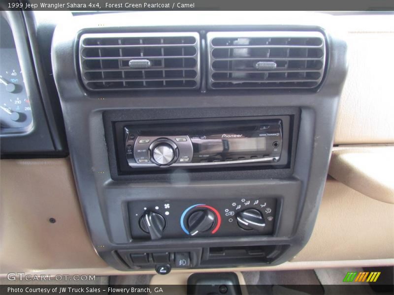 Forest Green Pearlcoat / Camel 1999 Jeep Wrangler Sahara 4x4