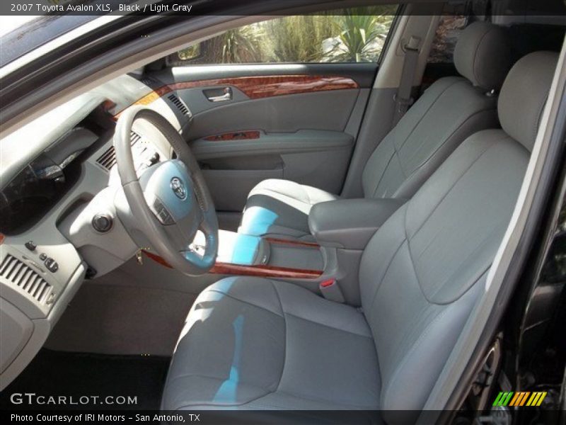 Black / Light Gray 2007 Toyota Avalon XLS