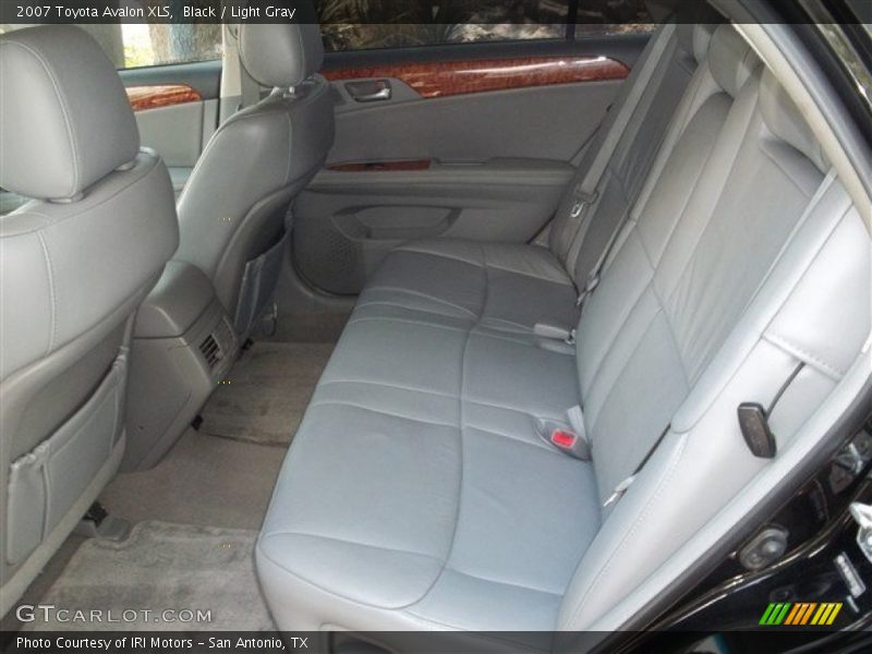 Black / Light Gray 2007 Toyota Avalon XLS