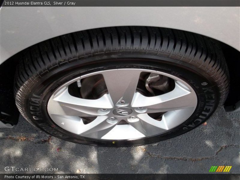 Silver / Gray 2012 Hyundai Elantra GLS