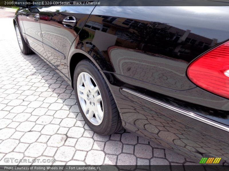 Black / Charcoal 2006 Mercedes-Benz E 320 CDI Sedan