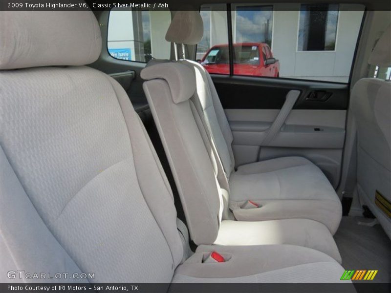 Classic Silver Metallic / Ash 2009 Toyota Highlander V6