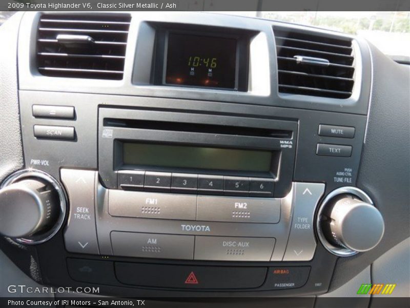 Classic Silver Metallic / Ash 2009 Toyota Highlander V6