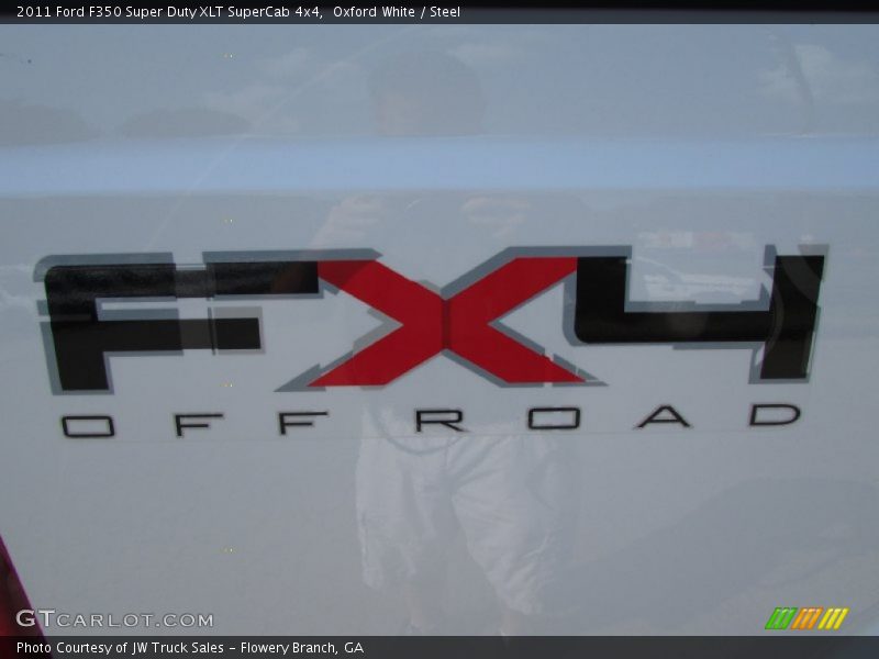 Oxford White / Steel 2011 Ford F350 Super Duty XLT SuperCab 4x4