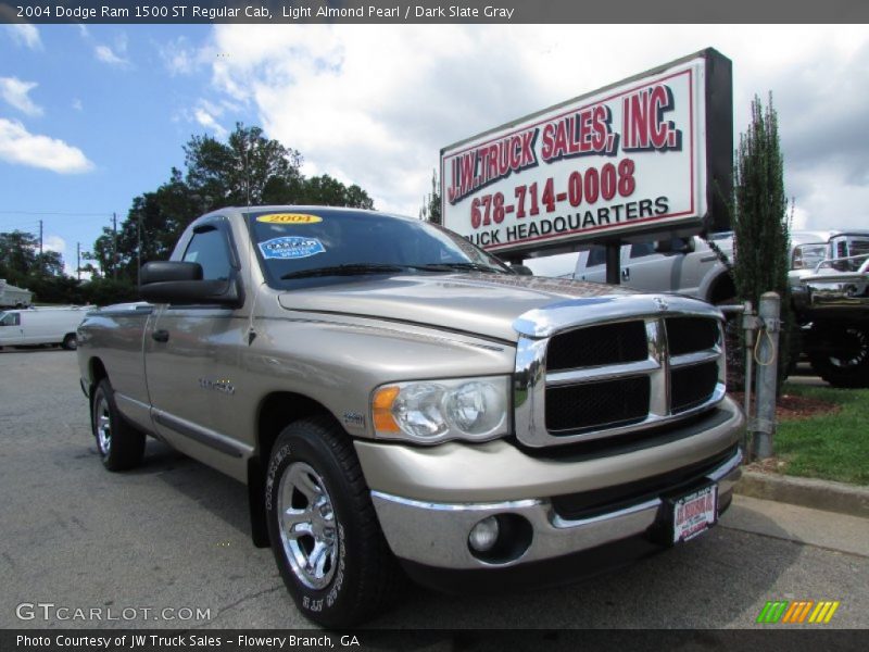 Light Almond Pearl / Dark Slate Gray 2004 Dodge Ram 1500 ST Regular Cab