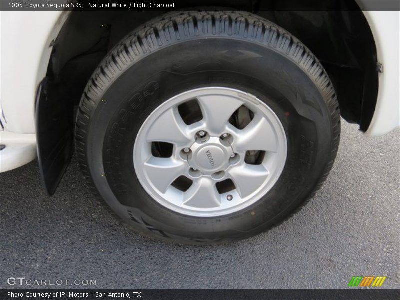 Natural White / Light Charcoal 2005 Toyota Sequoia SR5