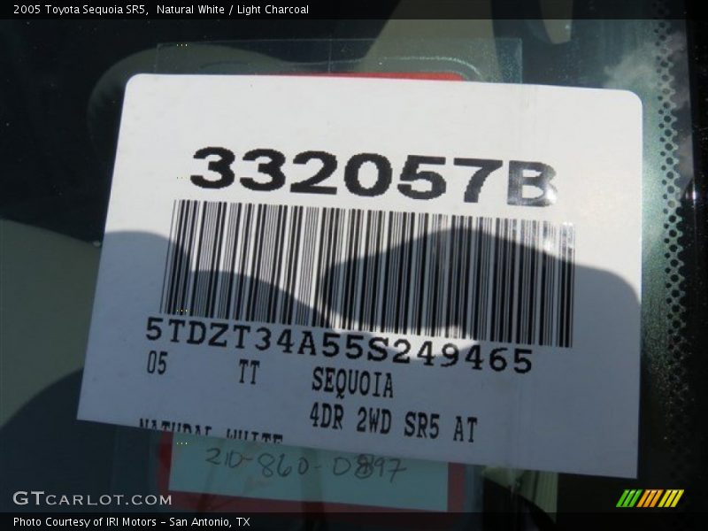 Natural White / Light Charcoal 2005 Toyota Sequoia SR5