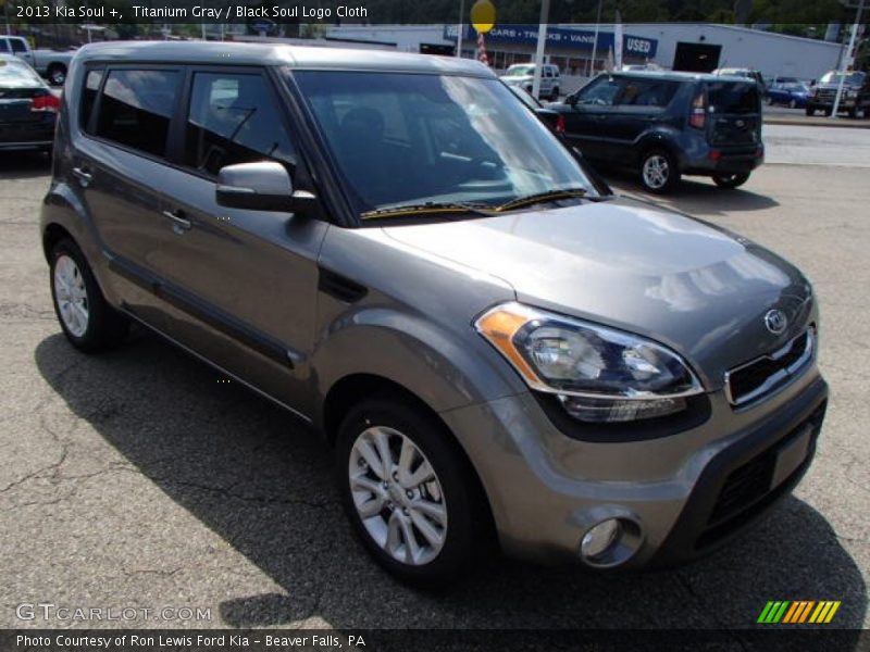 Titanium Gray / Black Soul Logo Cloth 2013 Kia Soul +