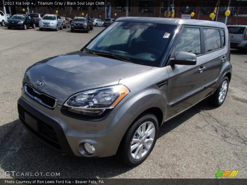 Titanium Gray / Black Soul Logo Cloth 2013 Kia Soul +
